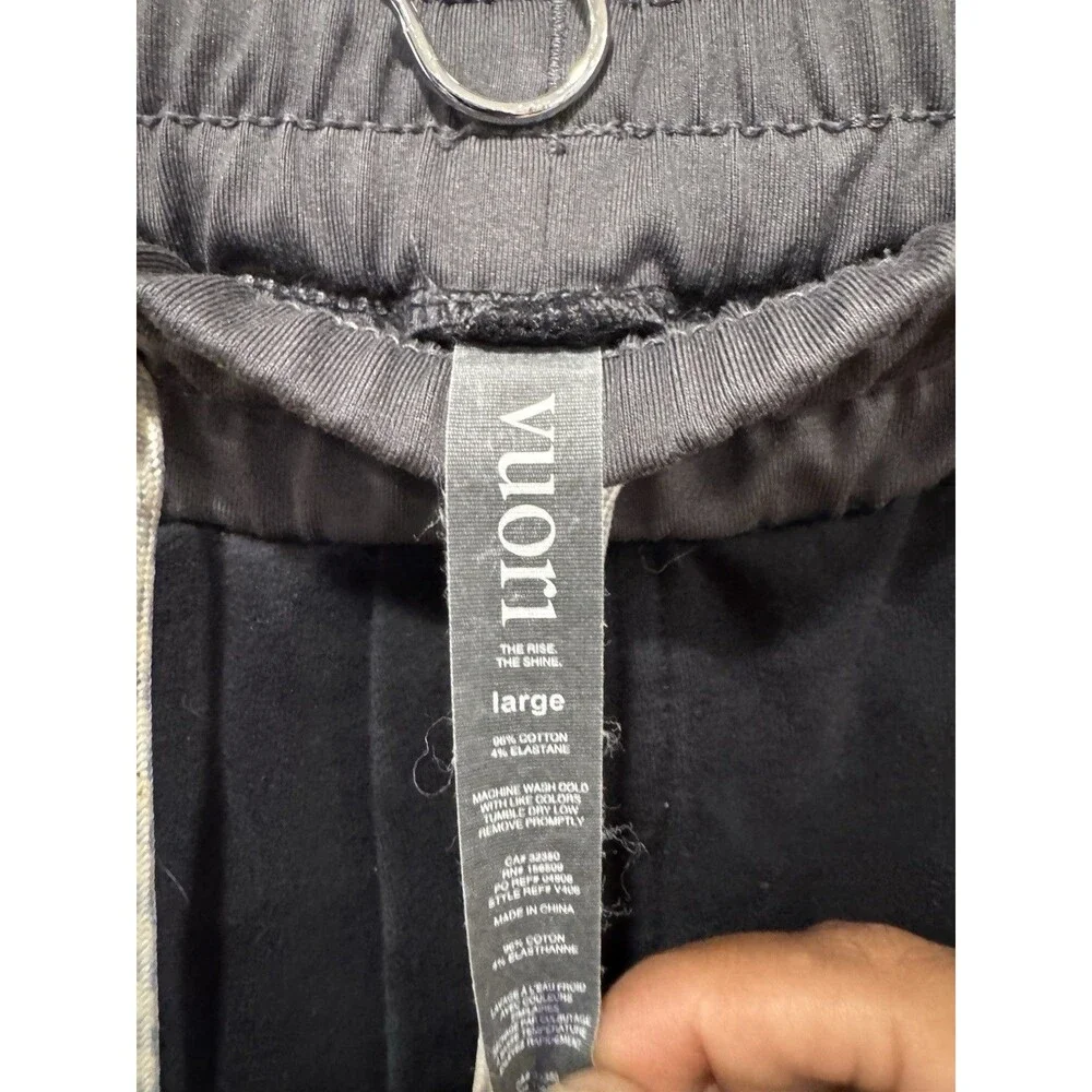 Vuori Balboa Jogger Pant Mens size L dark navy with black waistband  Sweatpant